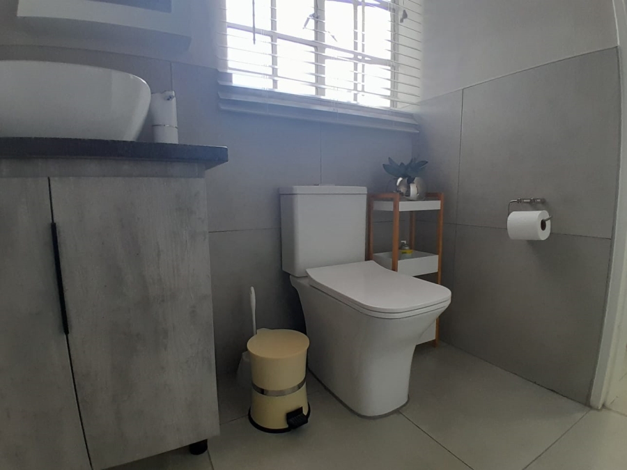 3 Bedroom Property for Sale in Hexrivier Lifestyle Estate North West